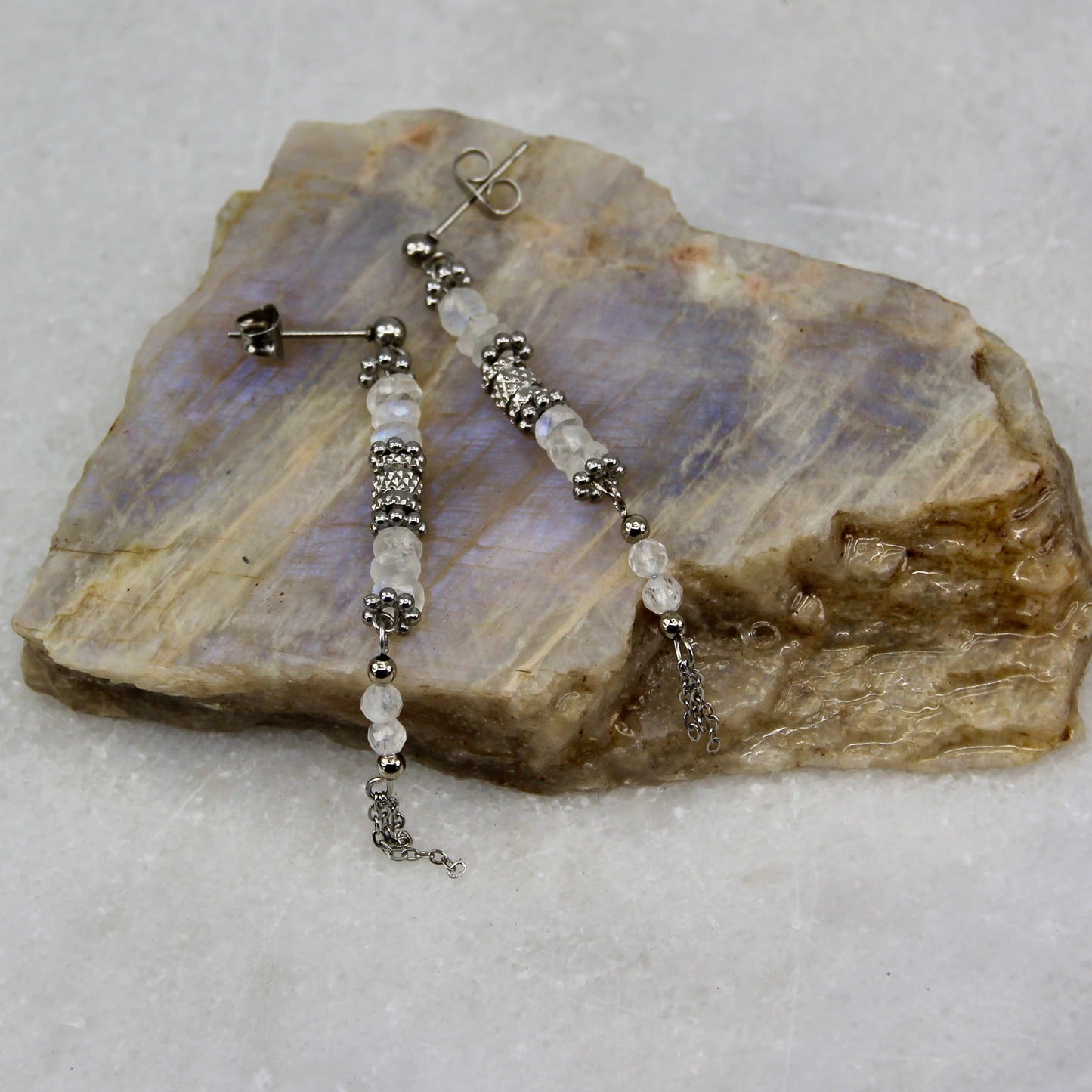 Jupiter’s Muse Drop Chain Earring
