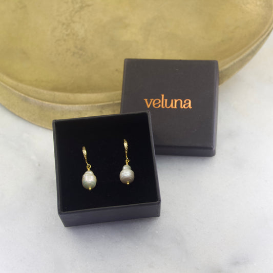 Ornate Baroque Freshwater Pearl Earring