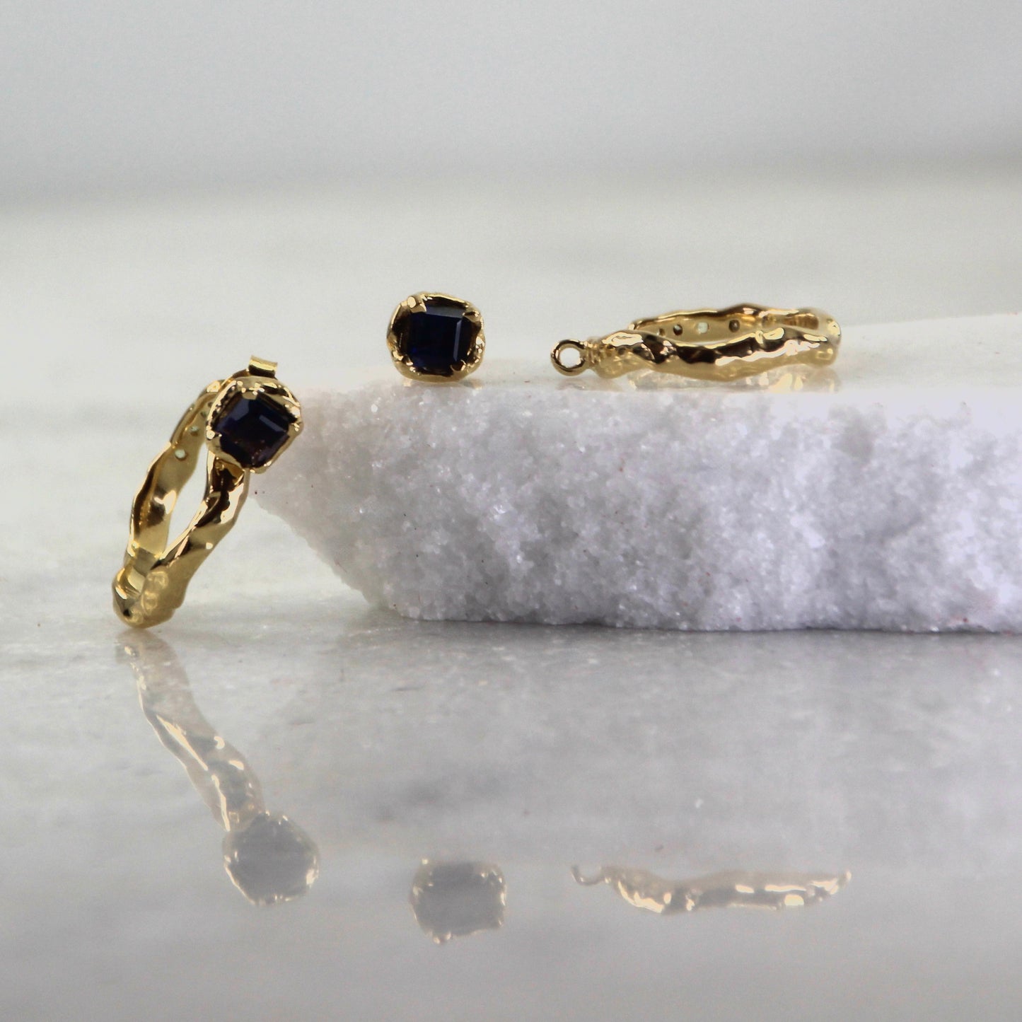 Jupiter’s Muse Statement Stud Hoop