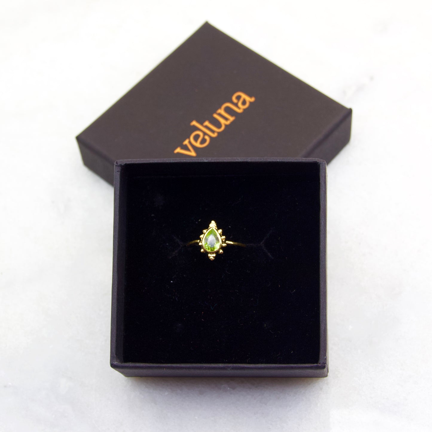 Shining Lotus Peridot Ring