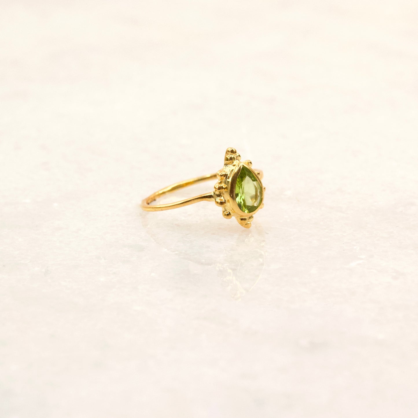 Shining Lotus Peridot Ring