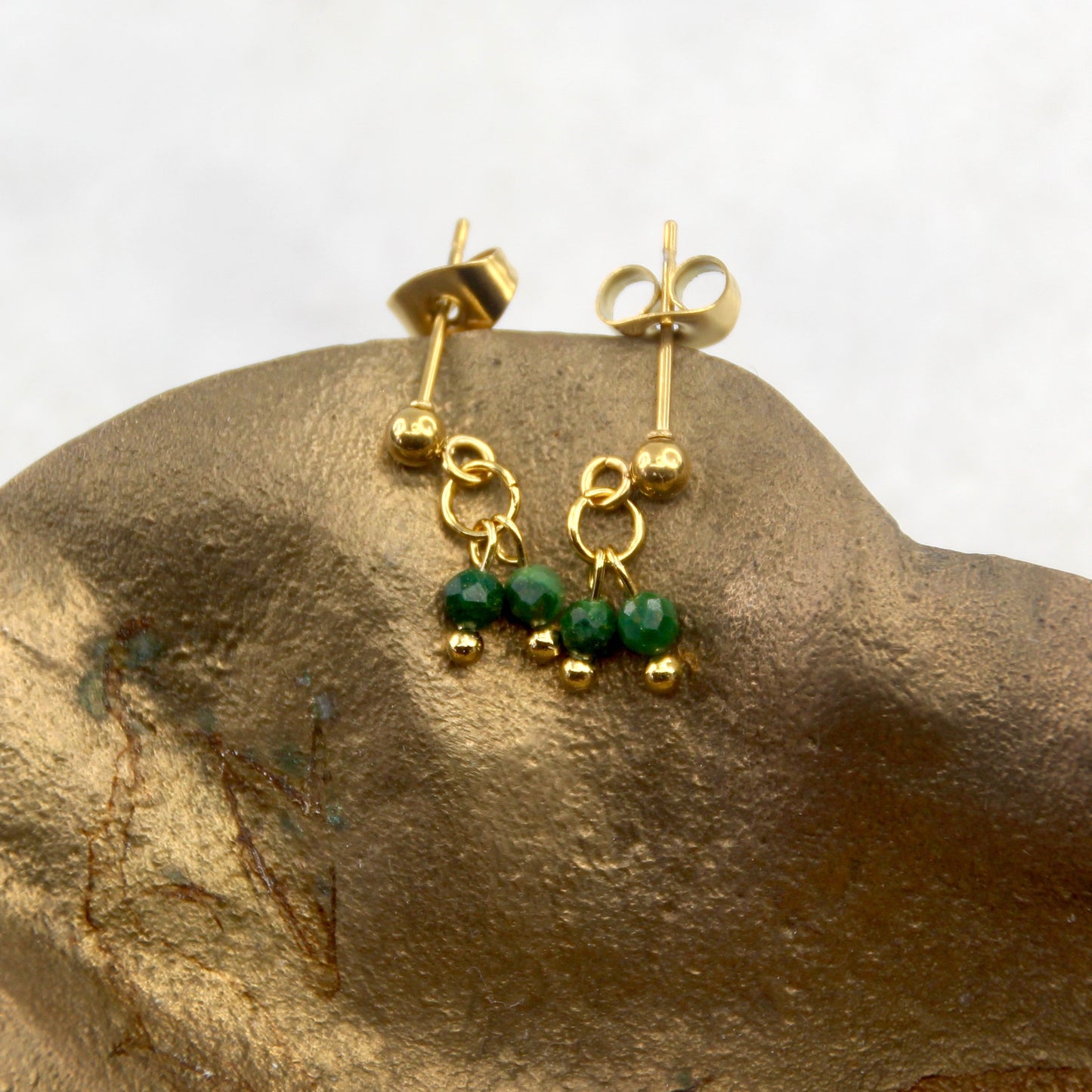 Golden Age Emerald Stud Earring