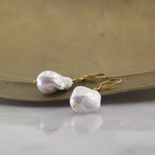 Fleur De Lis Baroque Freshwater Pearl Earring