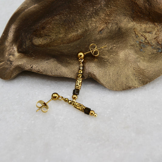 Nebula's Kiss Stud Earring