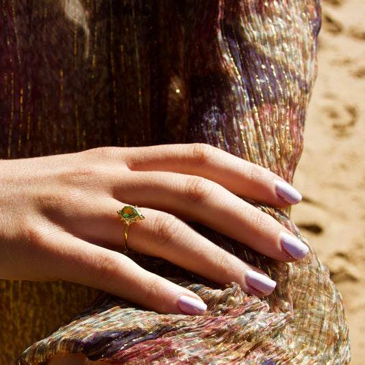 Shining Lotus Peridot Ring